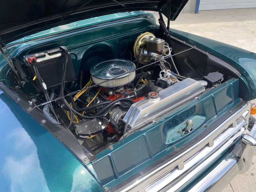 1957 Chevrolet Task Force - Image 12 of 17
