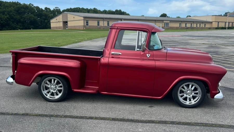 1957 Chevrolet Task Force - Image 2 of 13