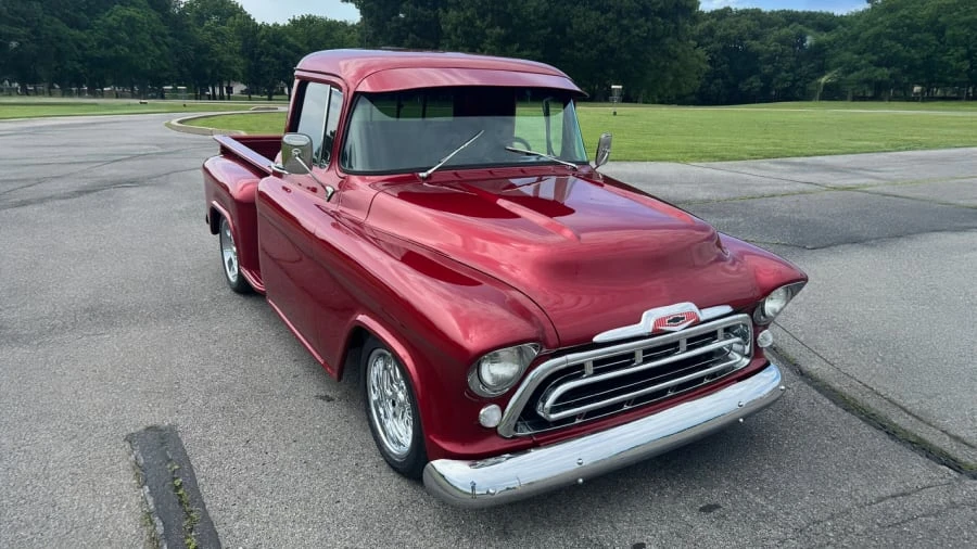 1957 Chevrolet Task Force - Image 10 of 13