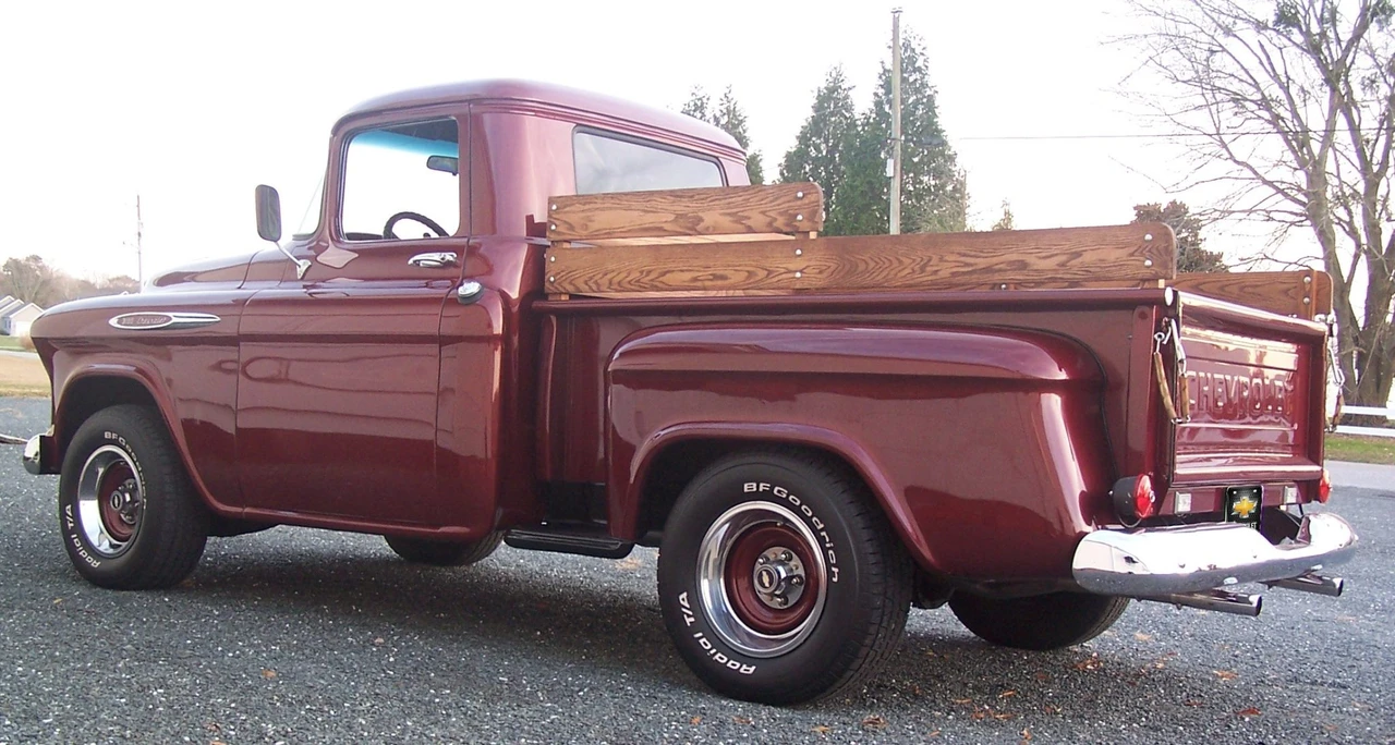 1957 Chevrolet Task Force - Image 22 of 31