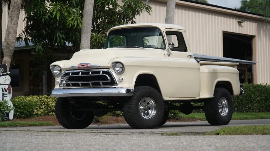 1957 Chevrolet Task Force - Image 13 of 15
