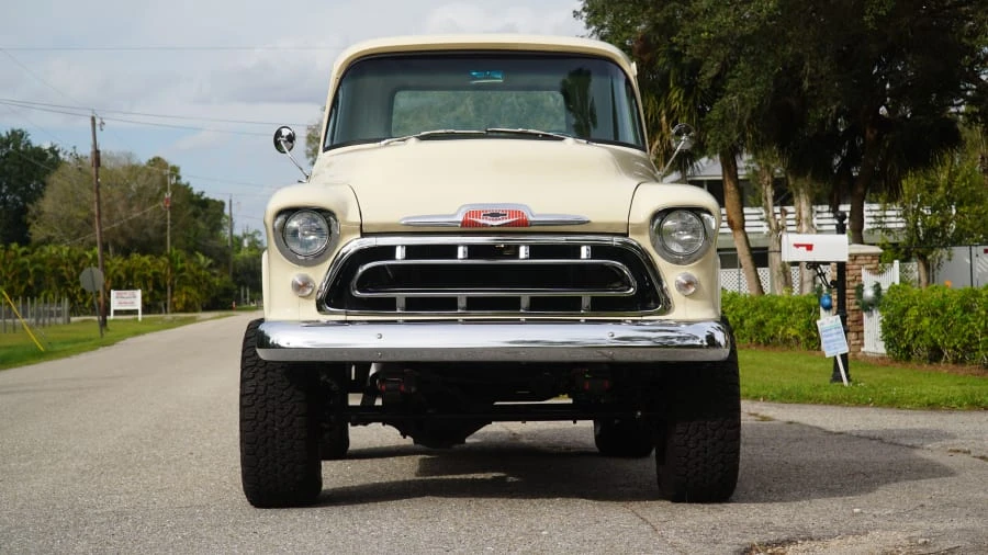 1957 Chevrolet Task Force - Image 10 of 15