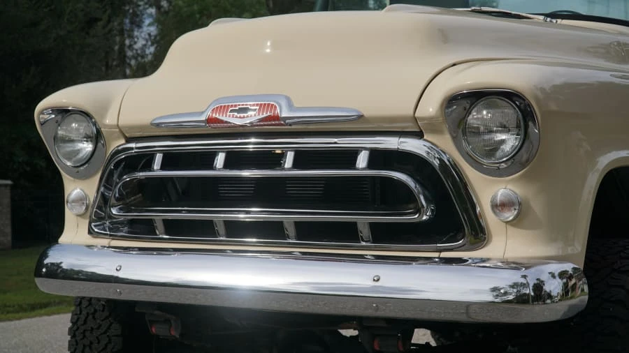 1957 Chevrolet Task Force - Image 7 of 15