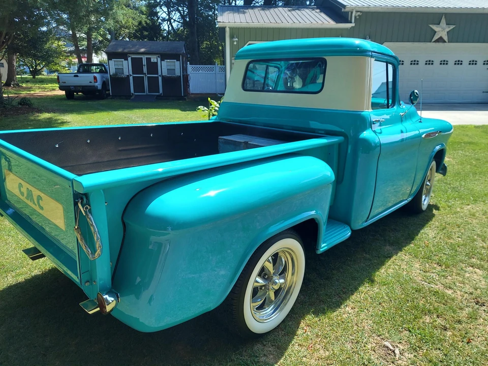 1957 Chevrolet Task Force - Image 10 of 31