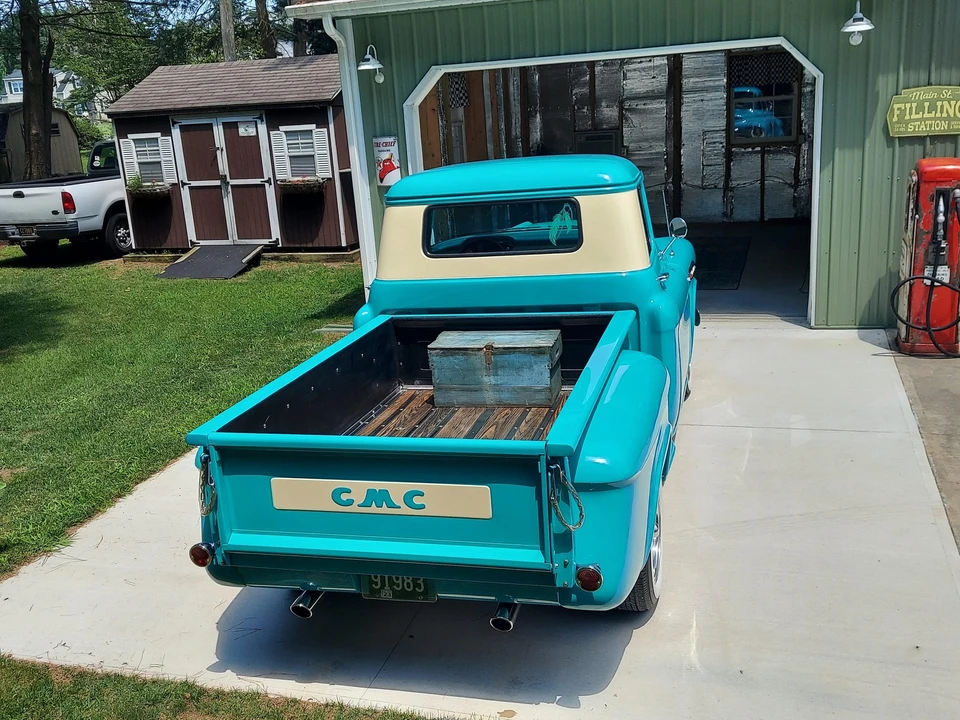 1957 Chevrolet Task Force - Image 9 of 31