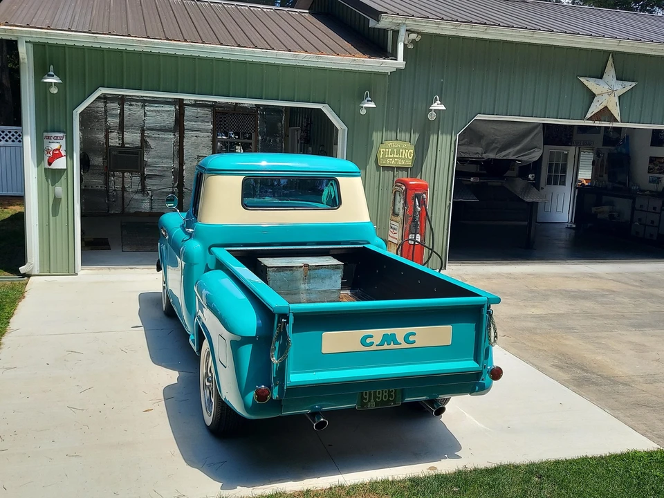 1957 Chevrolet Task Force - Image 8 of 31