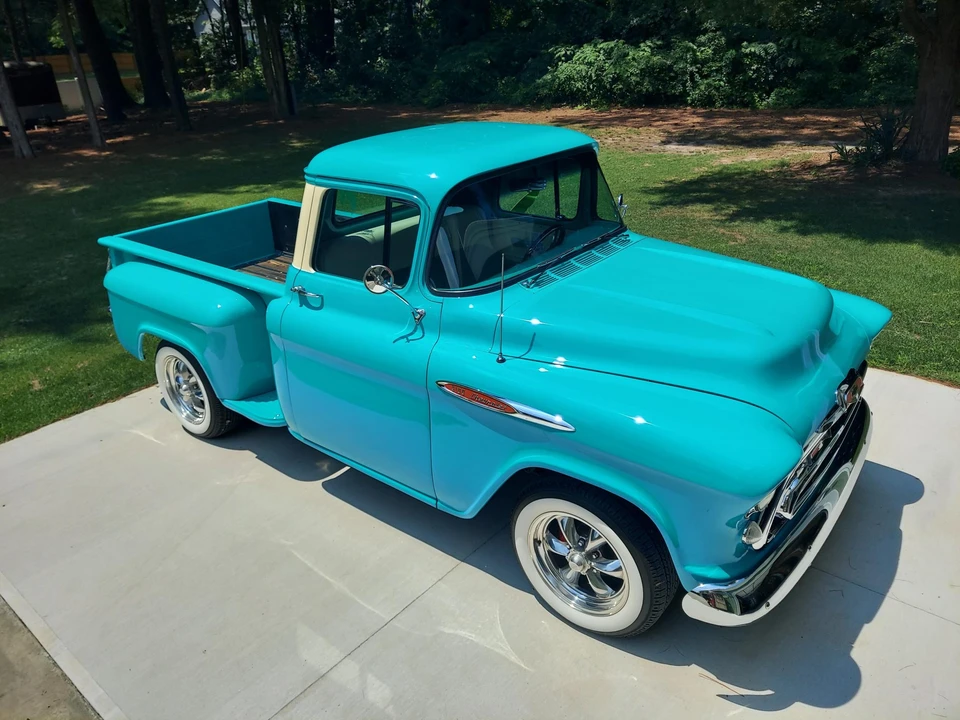 1957 Chevrolet Task Force - Image 15 of 31