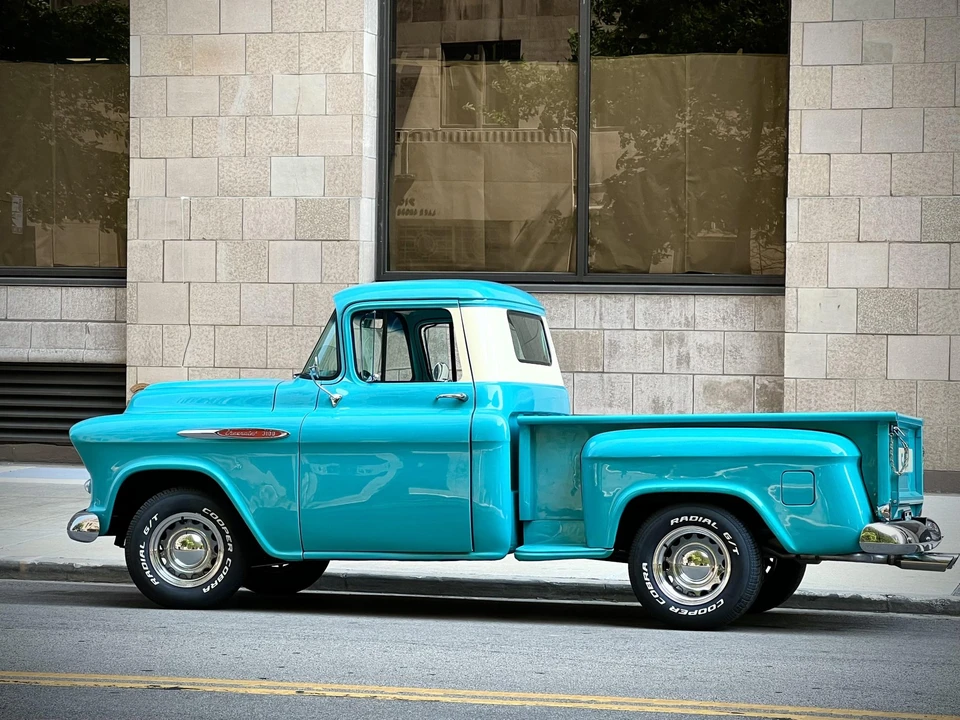 1957 Chevrolet Task Force - Image 8 of 31