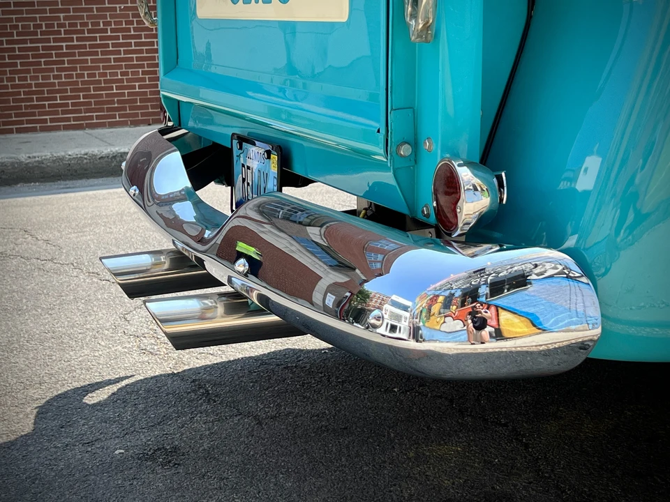 1957 Chevrolet Task Force - Image 24 of 31