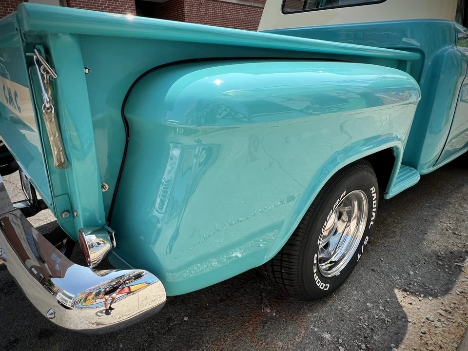 1957 Chevrolet Task Force - Image 23 of 31
