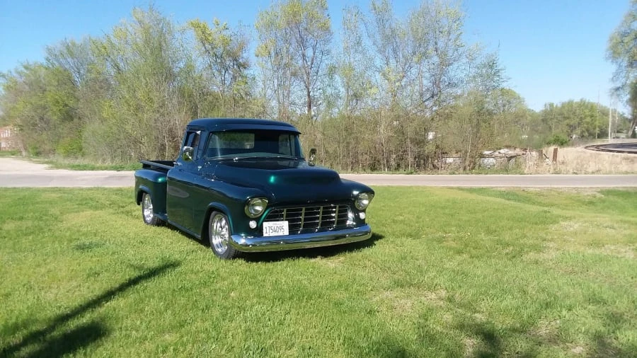 1957 Chevrolet Task Force - Image 10 of 10