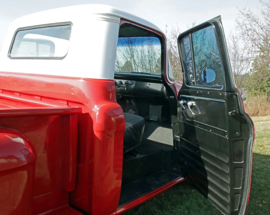 1957 Chevrolet Task Force - Image 27 of 31