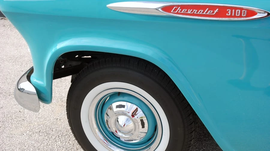 1957 Chevrolet Task Force - Image 7 of 10