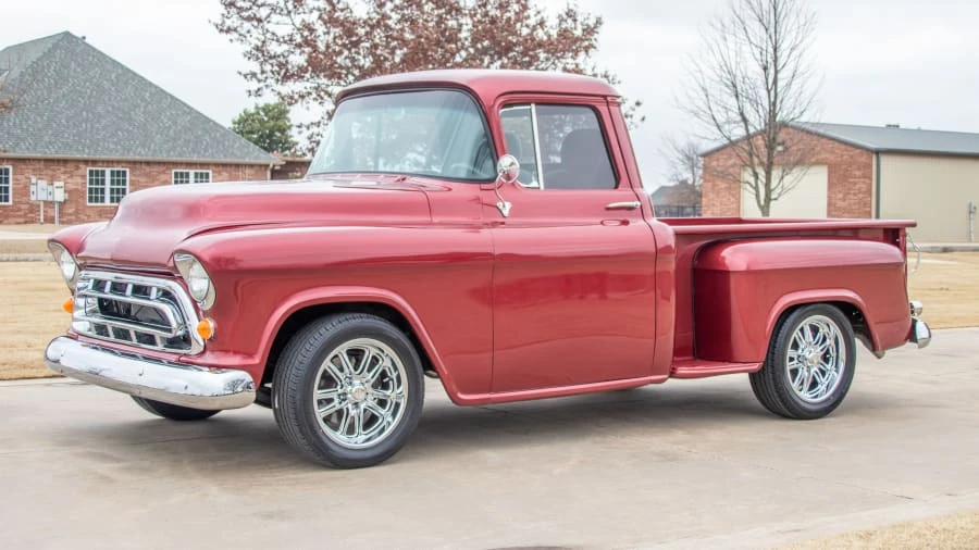 1957 Chevrolet Task Force - Image 24 of 31