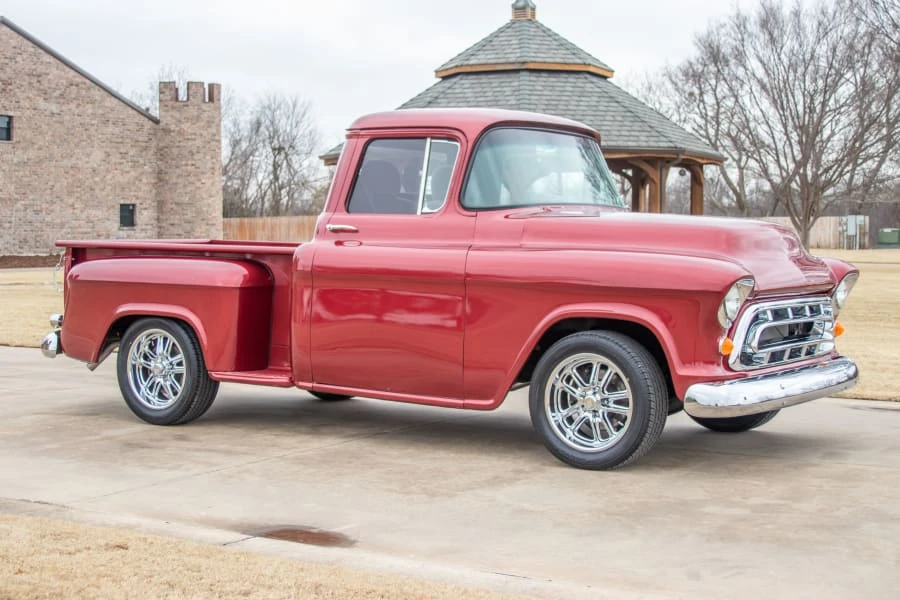 1957 Chevrolet Task Force - Image 10 of 31