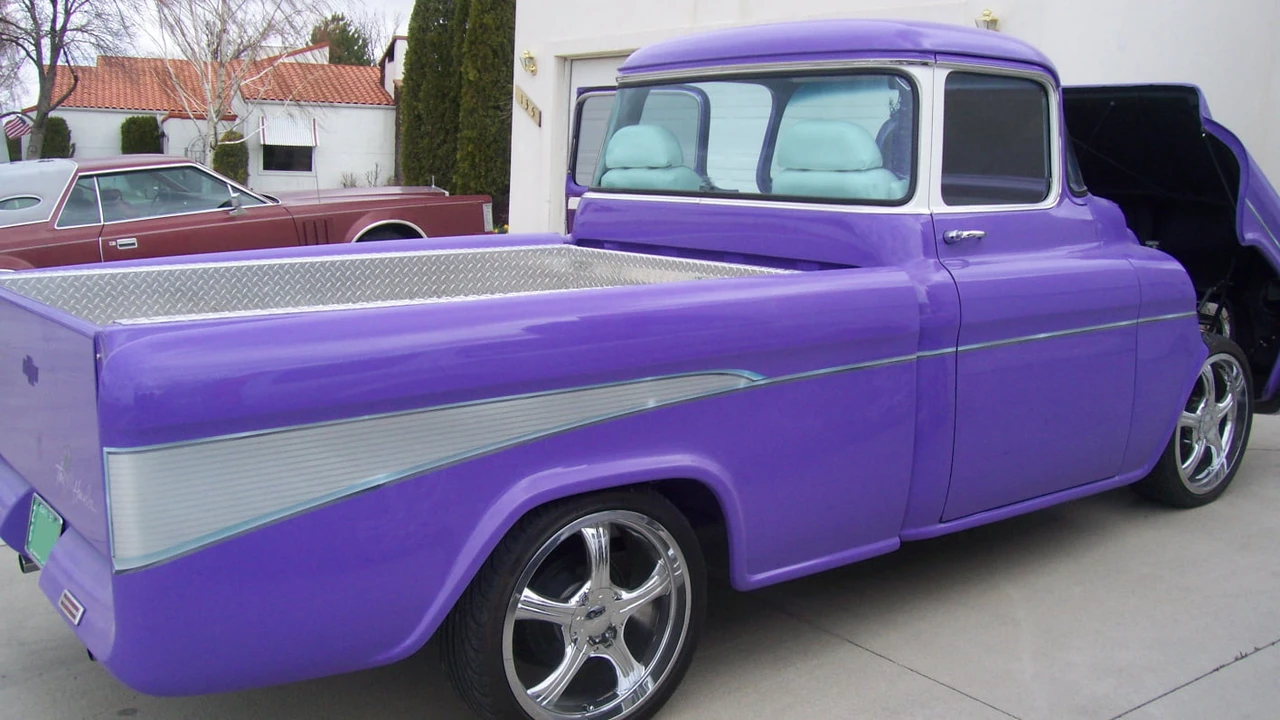 1957 Chevrolet Task Force - Image 8 of 11