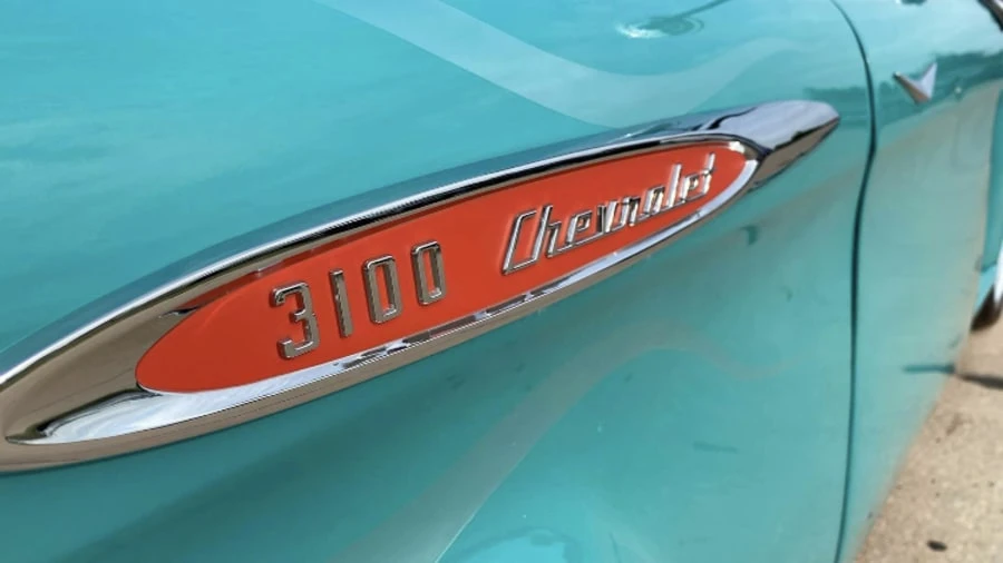 1957 Chevrolet Task Force - Image 7 of 11