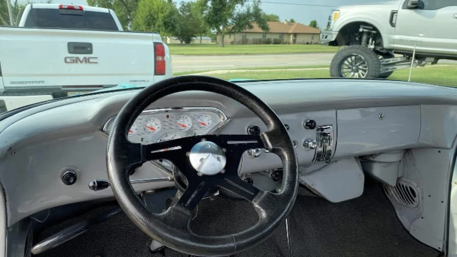 1957 Chevrolet Task Force - Image 5 of 11