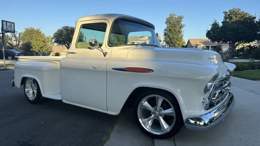 1957 Chevrolet Task Force - Image 7 of 30