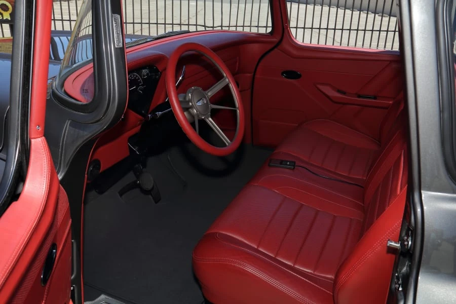 1957 Chevrolet Task Force - Image 26 of 30