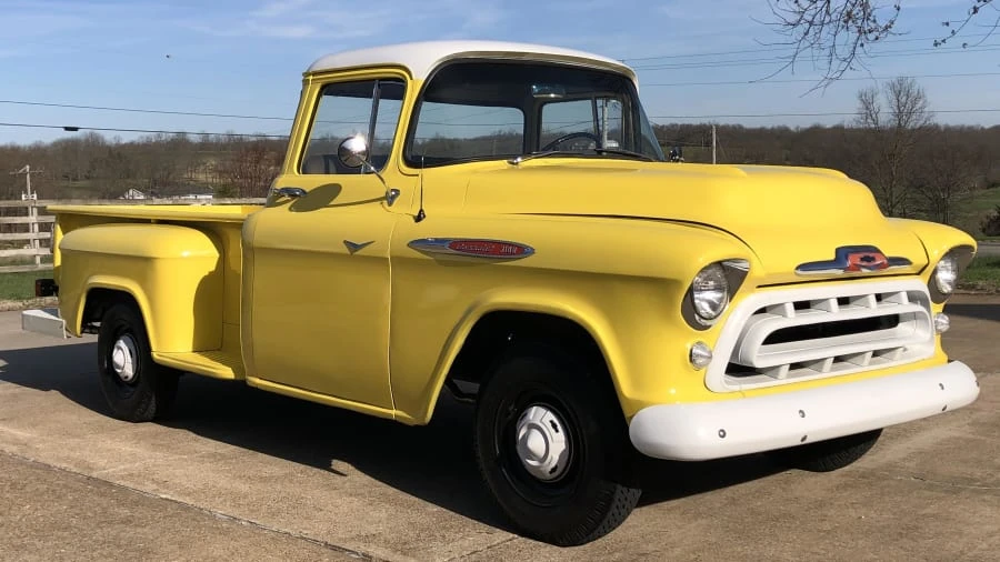 1957 Chevrolet Task Force - Image 10 of 10