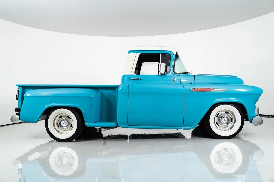 1957 Chevrolet Task Force - Image 14 of 31