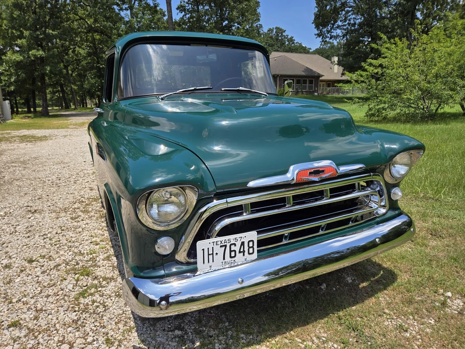1957 Chevrolet Task Force - Image 23 of 31