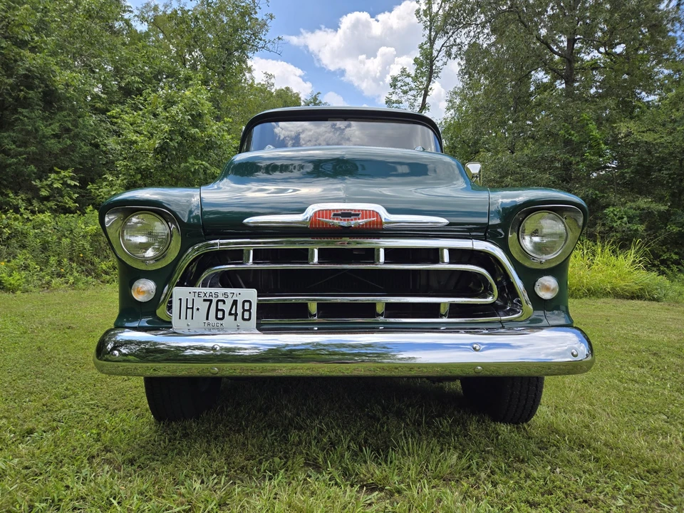 1957 Chevrolet Task Force - Image 24 of 31