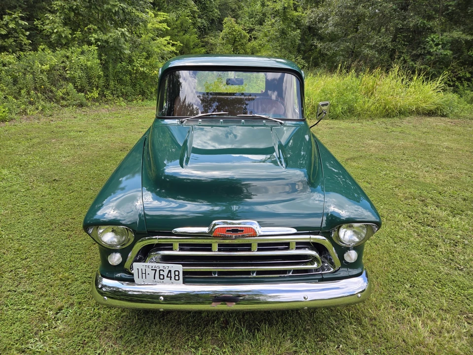 1957 Chevrolet Task Force - Image 25 of 31