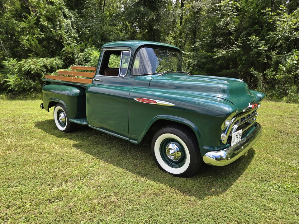 1957 Chevrolet Task Force - Image 21 of 31