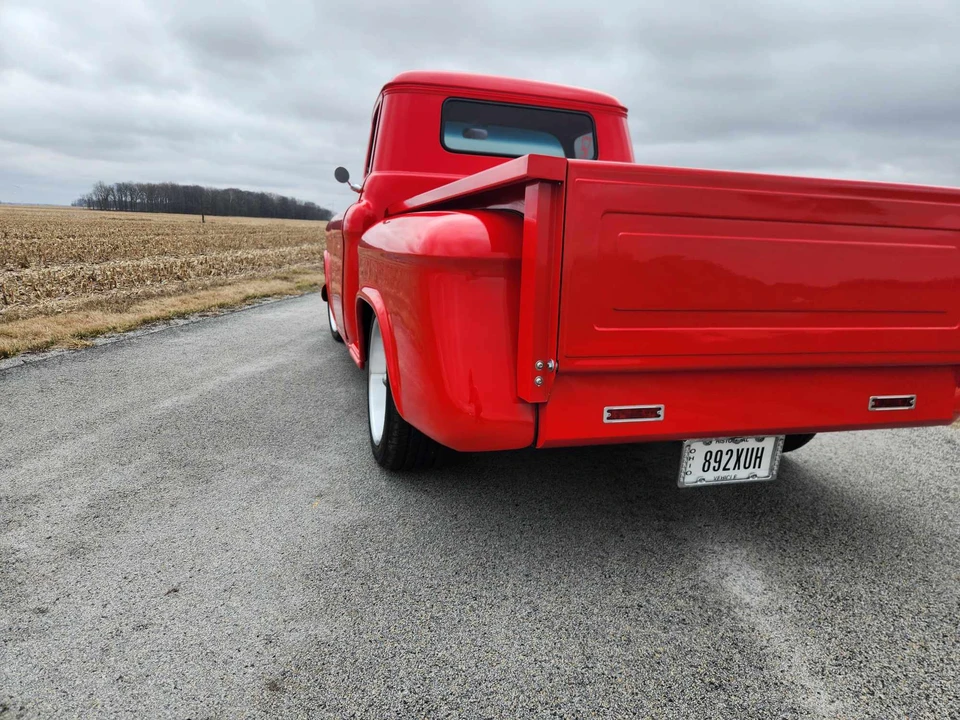 1957 Chevrolet Task Force - Image 22 of 31