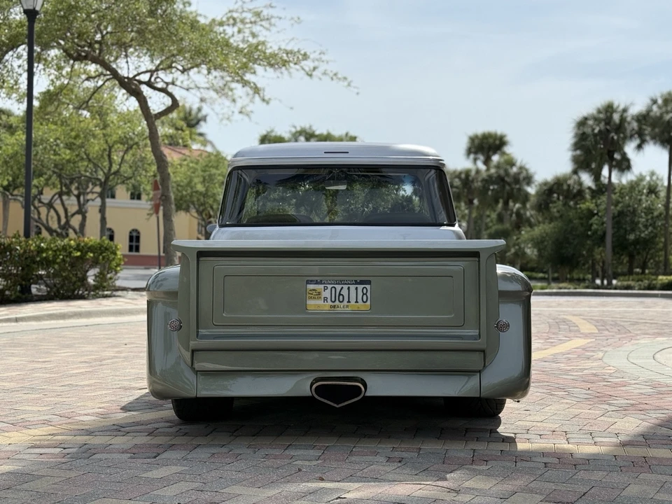 1957 Chevrolet Task Force - Image 6 of 21