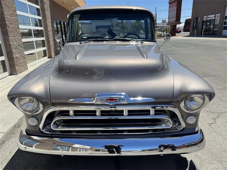 1957 Chevrolet Task Force - Image 8 of 31