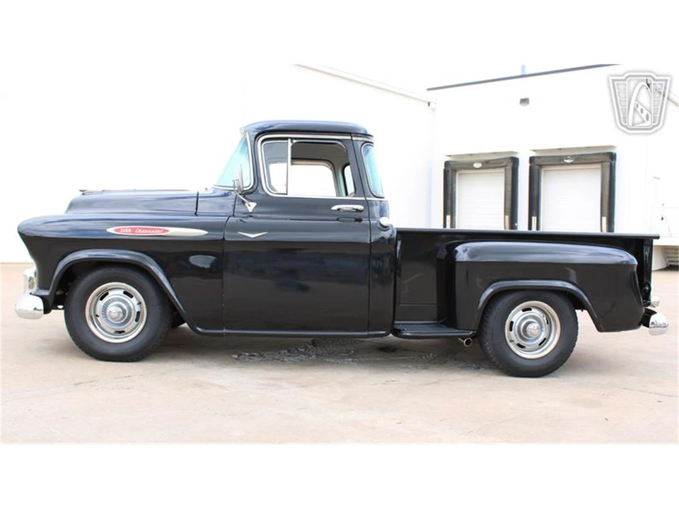 1957 Chevrolet Task Force - Image 28 of 31