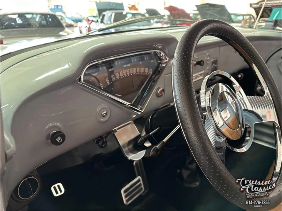 1957 Chevrolet Task Force - Image 30 of 31