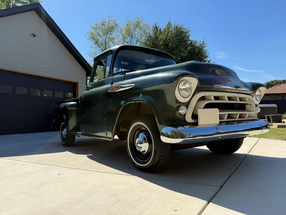 1957 Chevrolet Task Force - Image 24 of 31