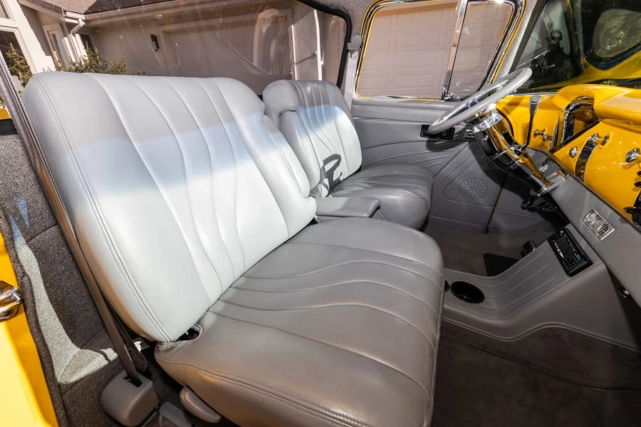 1957 Chevrolet Task Force - Image 25 of 31