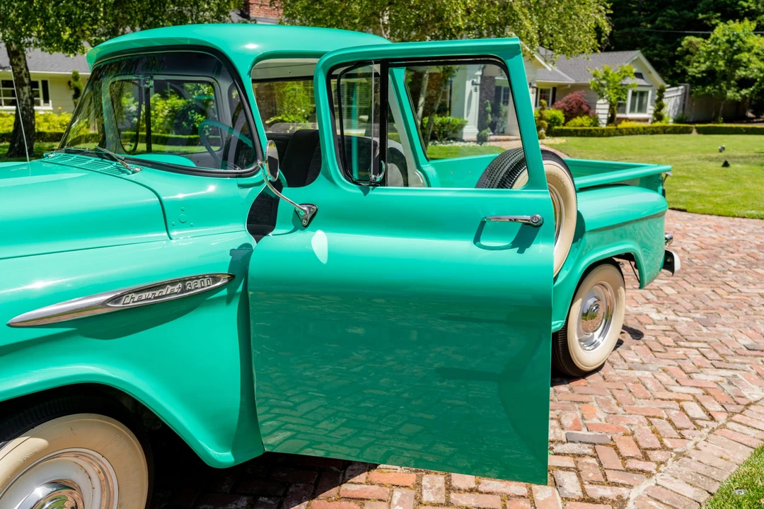 1957 Chevrolet Task Force - Image 29 of 31