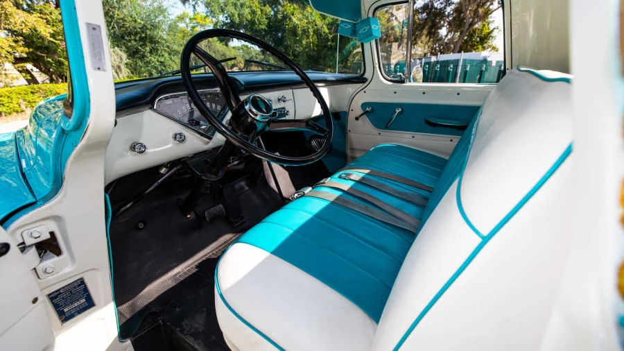 1957 Chevrolet Task Force - Image 4 of 14