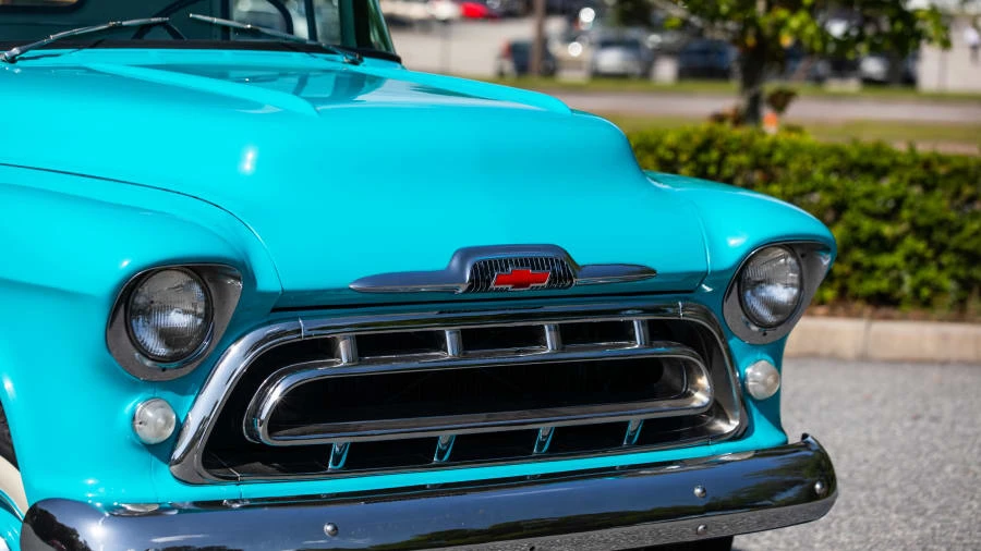 1957 Chevrolet Task Force - Image 13 of 14