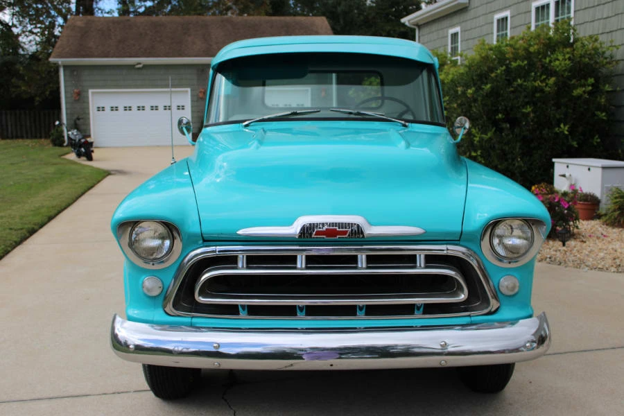 1957 Chevrolet Task Force - Image 3 of 10