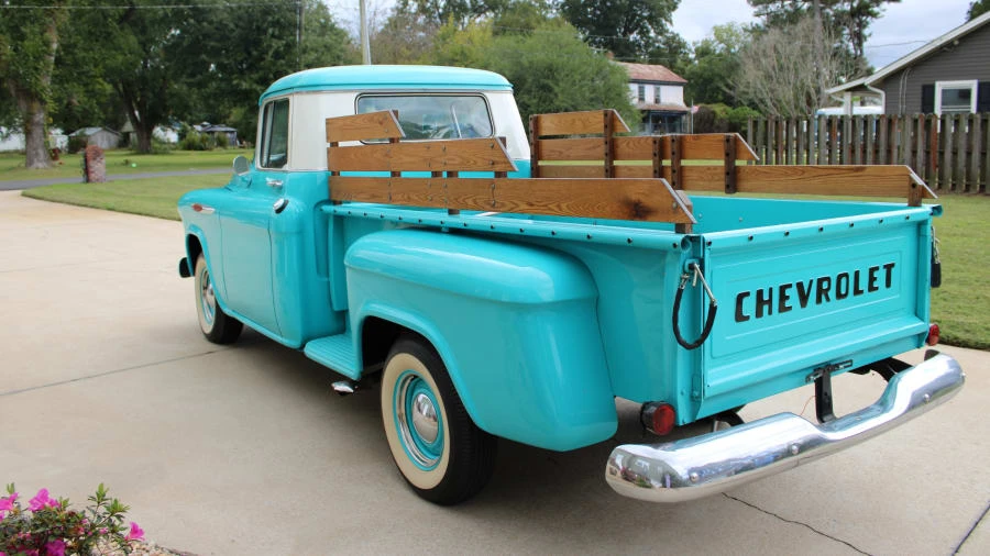 1957 Chevrolet Task Force - Image 2 of 10