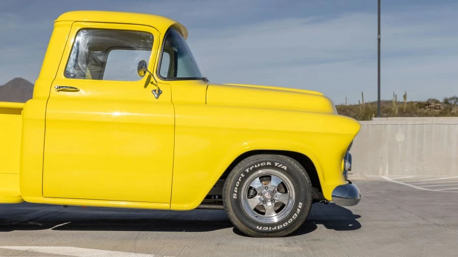 1957 Chevrolet Task Force - Image 8 of 31