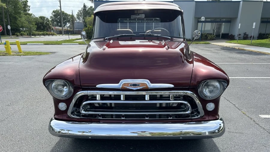 1957 Chevrolet Task Force - Image 8 of 31
