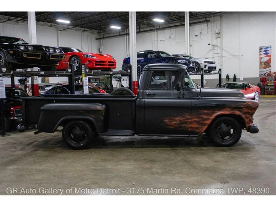 1957 Chevrolet Task Force - Image 8 of 31