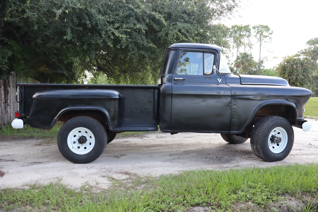 1957 Chevrolet Task Force - Image 24 of 31
