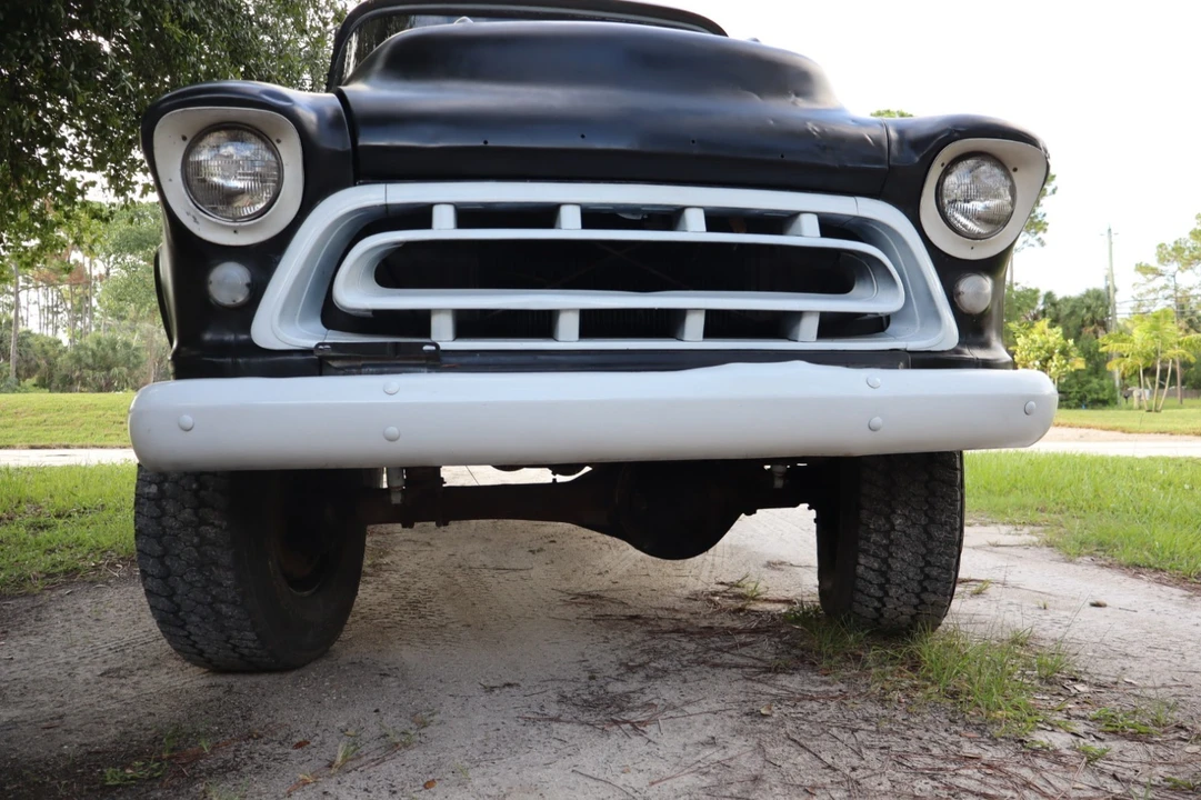 1957 Chevrolet Task Force - Image 15 of 31