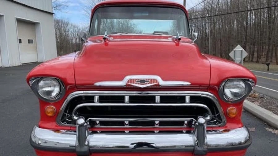 1957 Chevrolet Task Force - Image 12 of 18