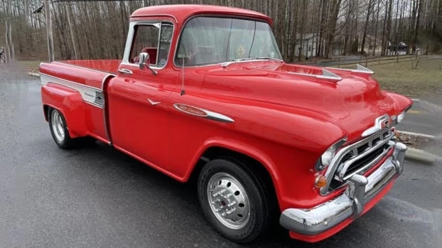 1957 Chevrolet Task Force - Image 16 of 18