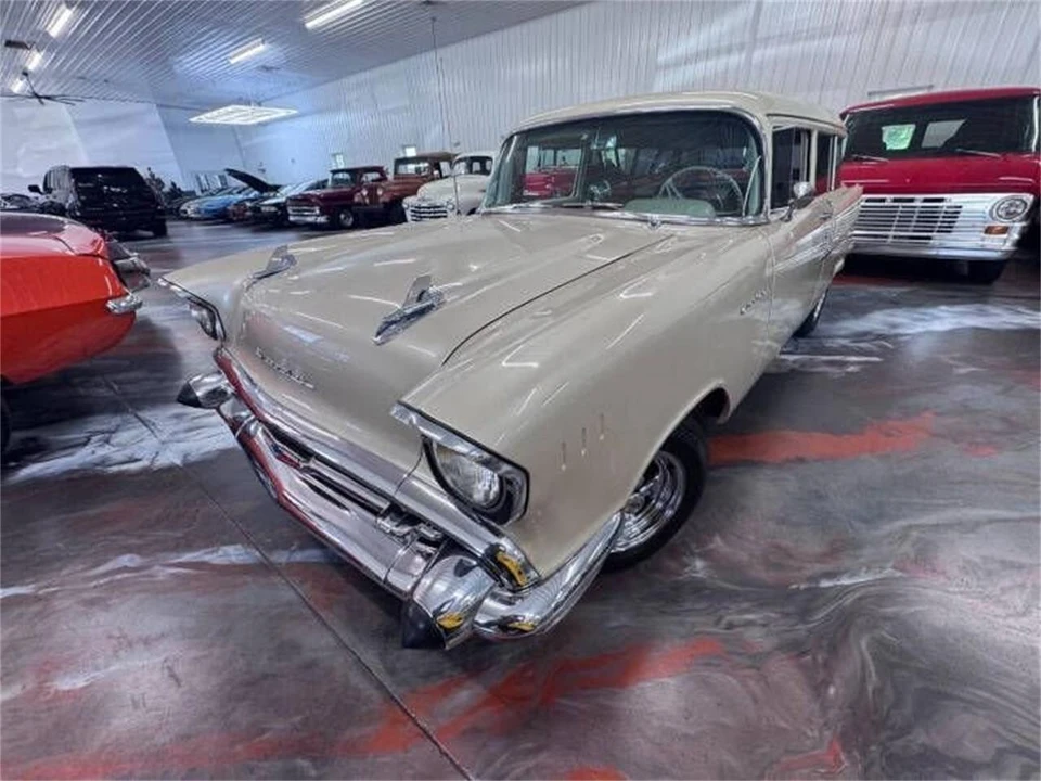 1957 Chevrolet Tri-Five Bel Air 2-Door Hardtop & Coupe - Image 2 of 18